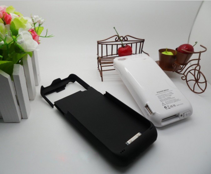 Large Capacity iPhone 4 4S Clip Battery, 3600mAh Power Bank