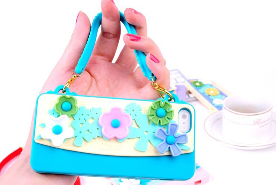 Latest silicone protective sleeve floral handbag iphone5 sets